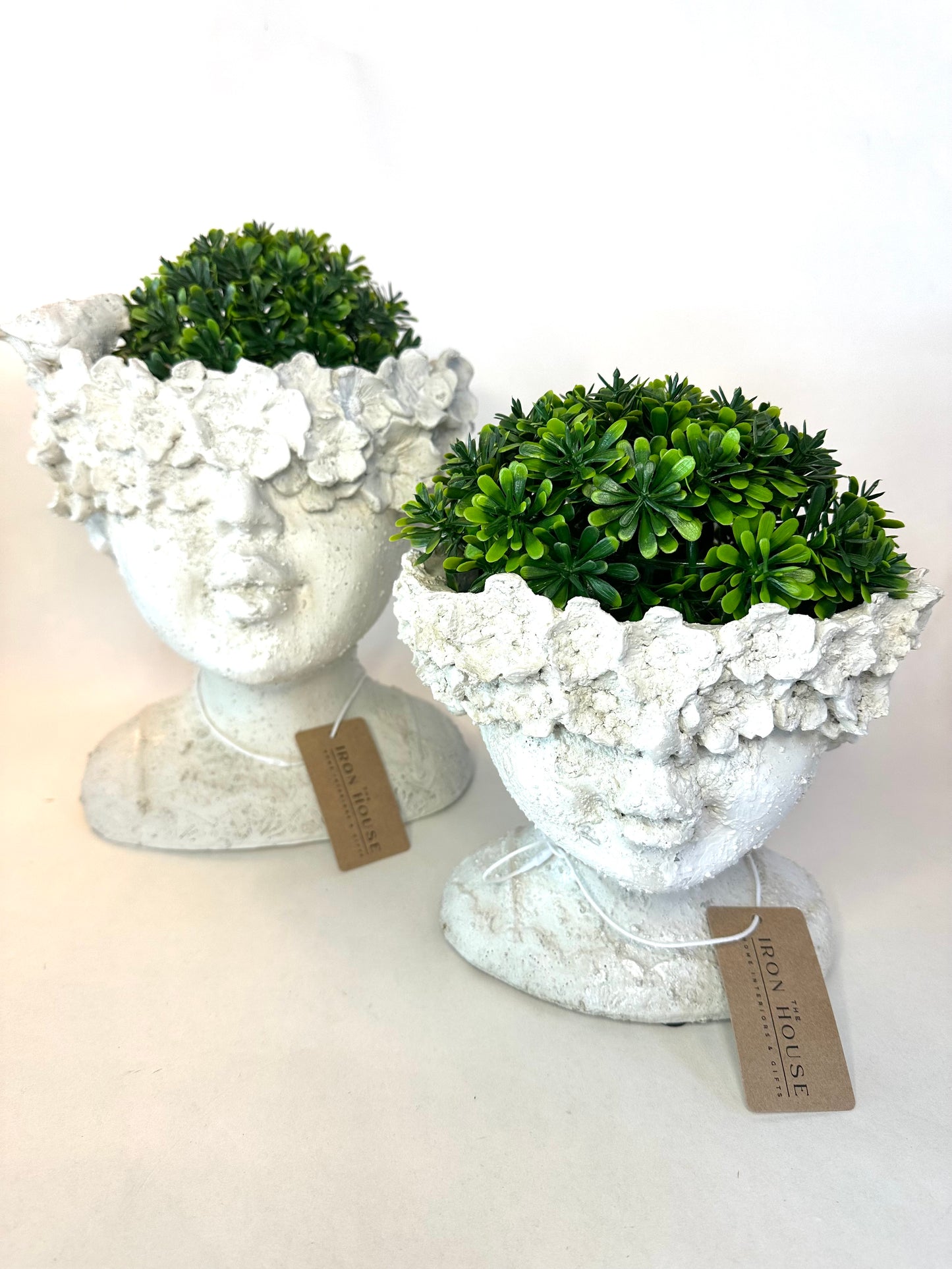 Dmitrii Statue Vases