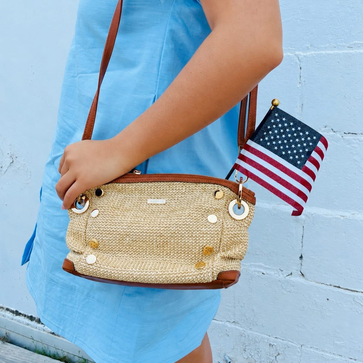 Daniel Crossbody Clutch Sml