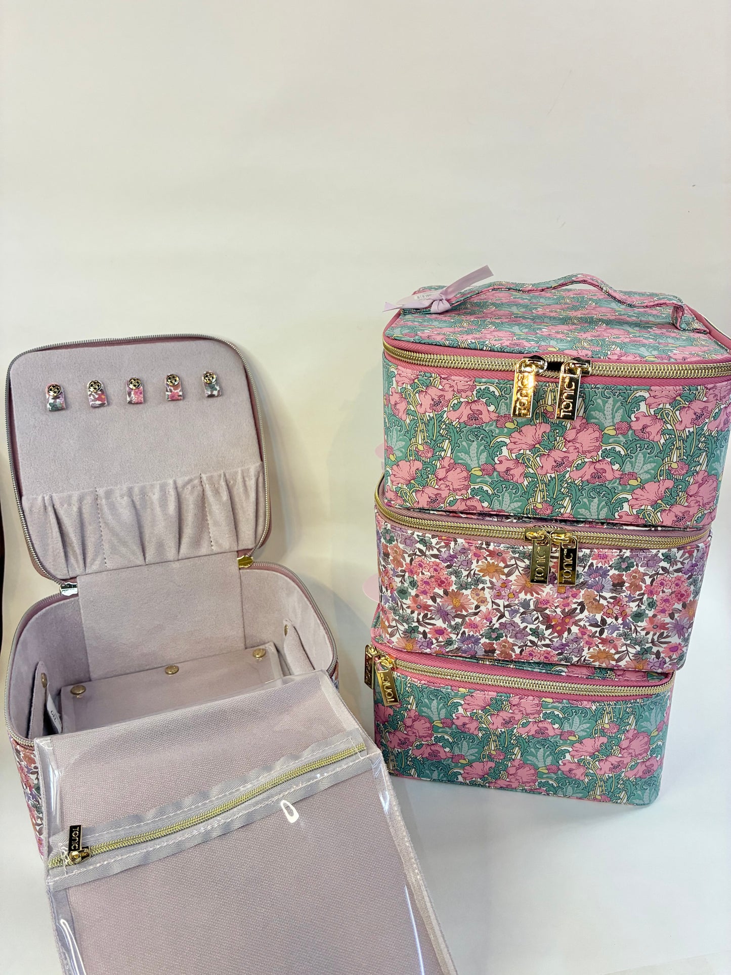 Large Jewelry Cube Organizer