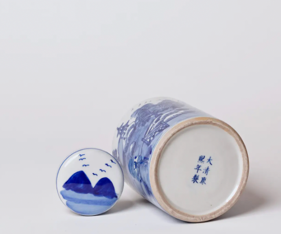 Blue & White Porcelain Cylinder Caddy