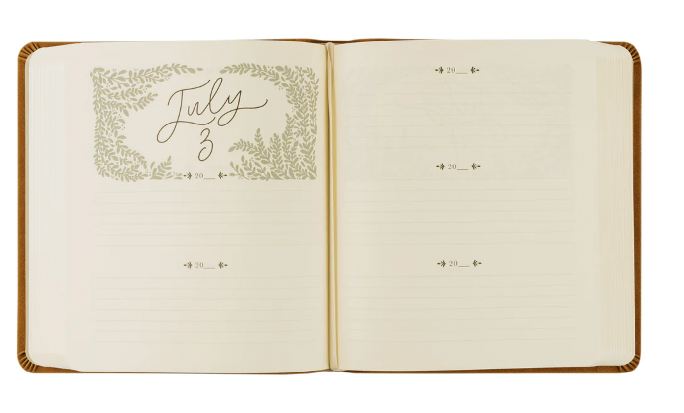 One Thing I Ask 5-Year Prayer Journal: Amelia Theme