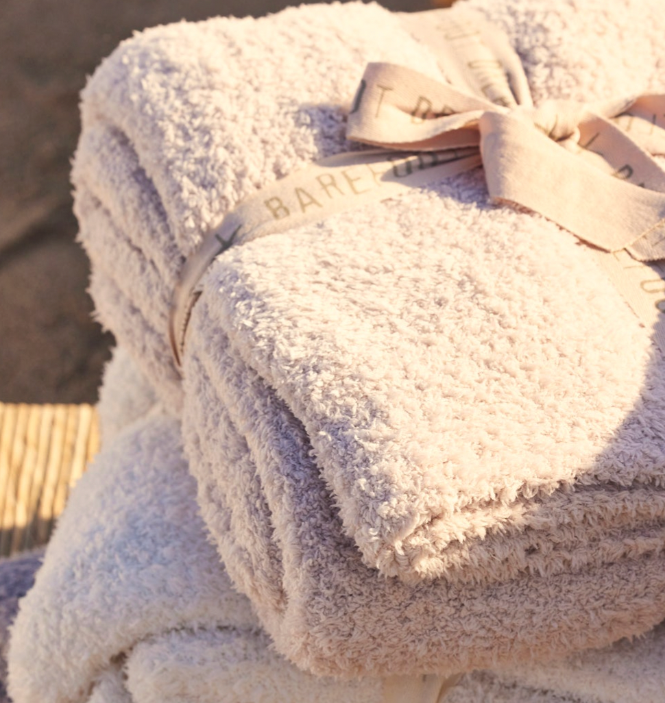 Cozy Chic Throw