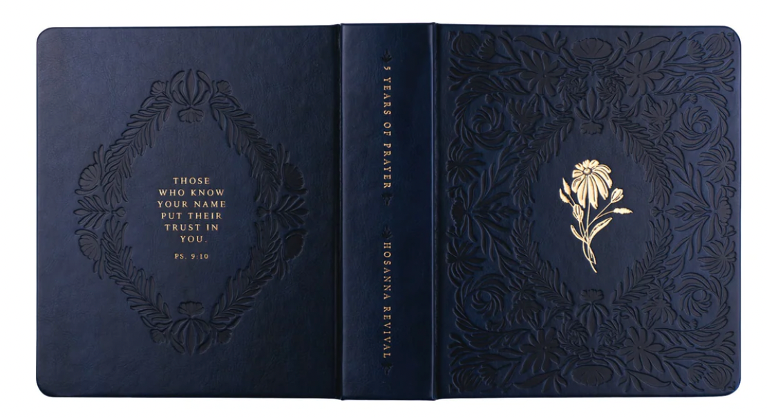 One Thing I Ask 5-Year Prayer Journal: Versailles Theme