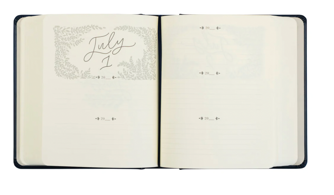 One Thing I Ask 5-Year Prayer Journal: Versailles Theme